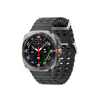 ساعت هوشمند سامسونگ مدل Galaxy Watch Ultra دارای قابلیت های کنترل موسیقی (Music Player)، قابلیت مکالمه از طریق بلوتوث، قابلیت تغییر طرح ساعت یا تم، صفحه همیشه روشن (Always-on Display)، پشتیبانی از دستیار صوتی بند سیلیکون - تصویر 3