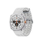 ساعت هوشمند سامسونگ مدل Galaxy Watch Ultra دارای قابلیت های کنترل موسیقی (Music Player)، قابلیت مکالمه از طریق بلوتوث، قابلیت تغییر طرح ساعت یا تم، صفحه همیشه روشن (Always-on Display)، پشتیبانی از دستیار صوتی بند سیلیکون - تصویر 6